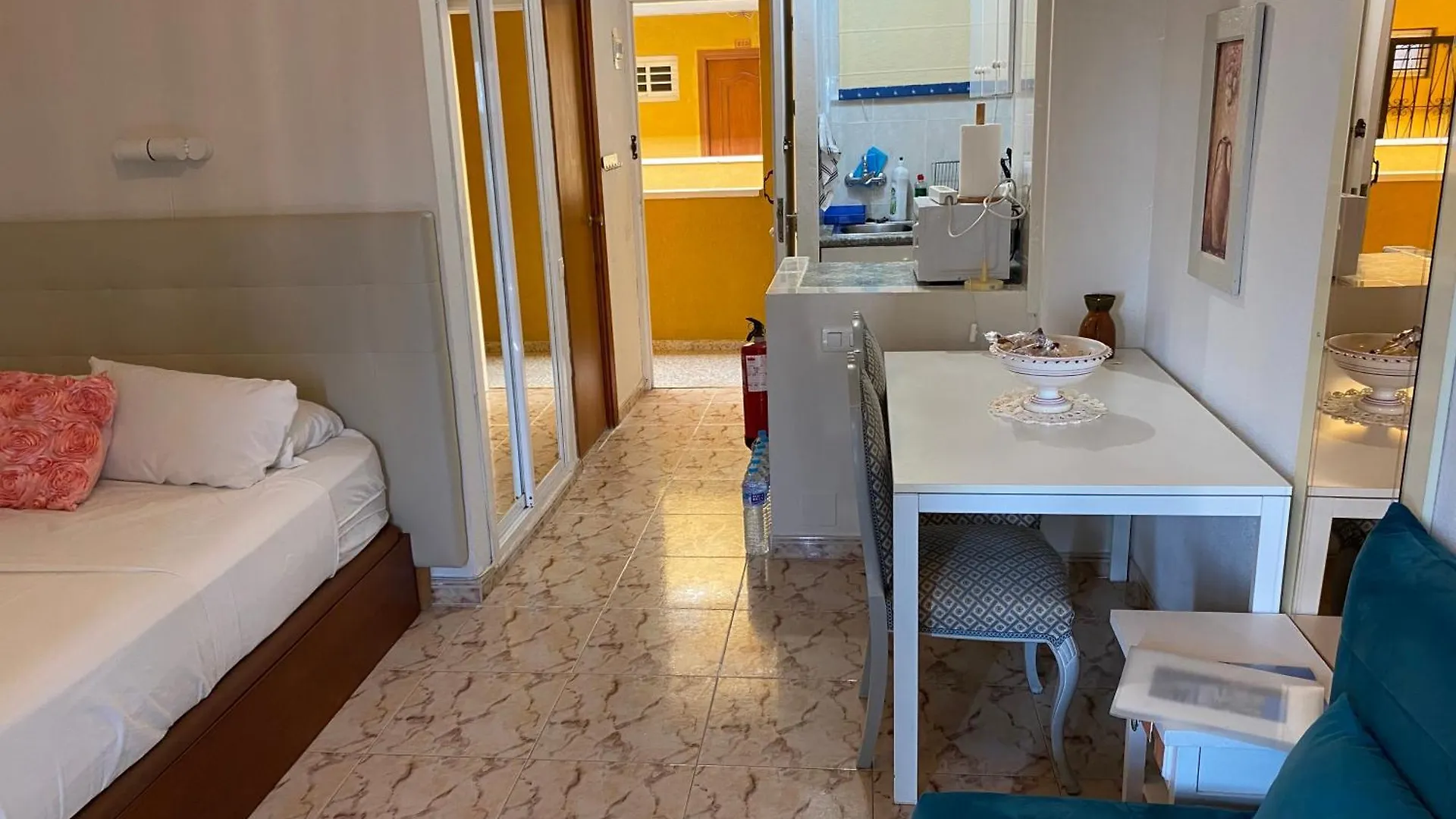 Apartment Hercules Estudio Con Vistas Al Mar Benalmadena Spain